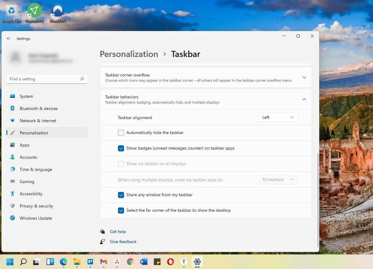 Các biểu tượng được căn trái trên thanh Taskbar Windows 11, mang lại trải nghiệm quen thuộc