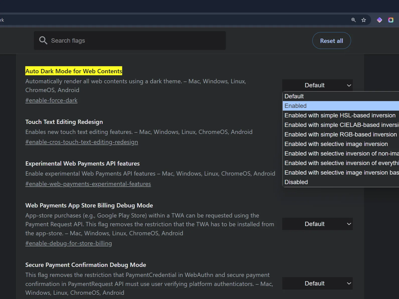 Các tính năng thử nghiệm của Chrome cho phép kích hoạt chế độ Dark Mode tự động cho mọi nội dung web, mang lại trải nghiệm duyệt web nhất quán.