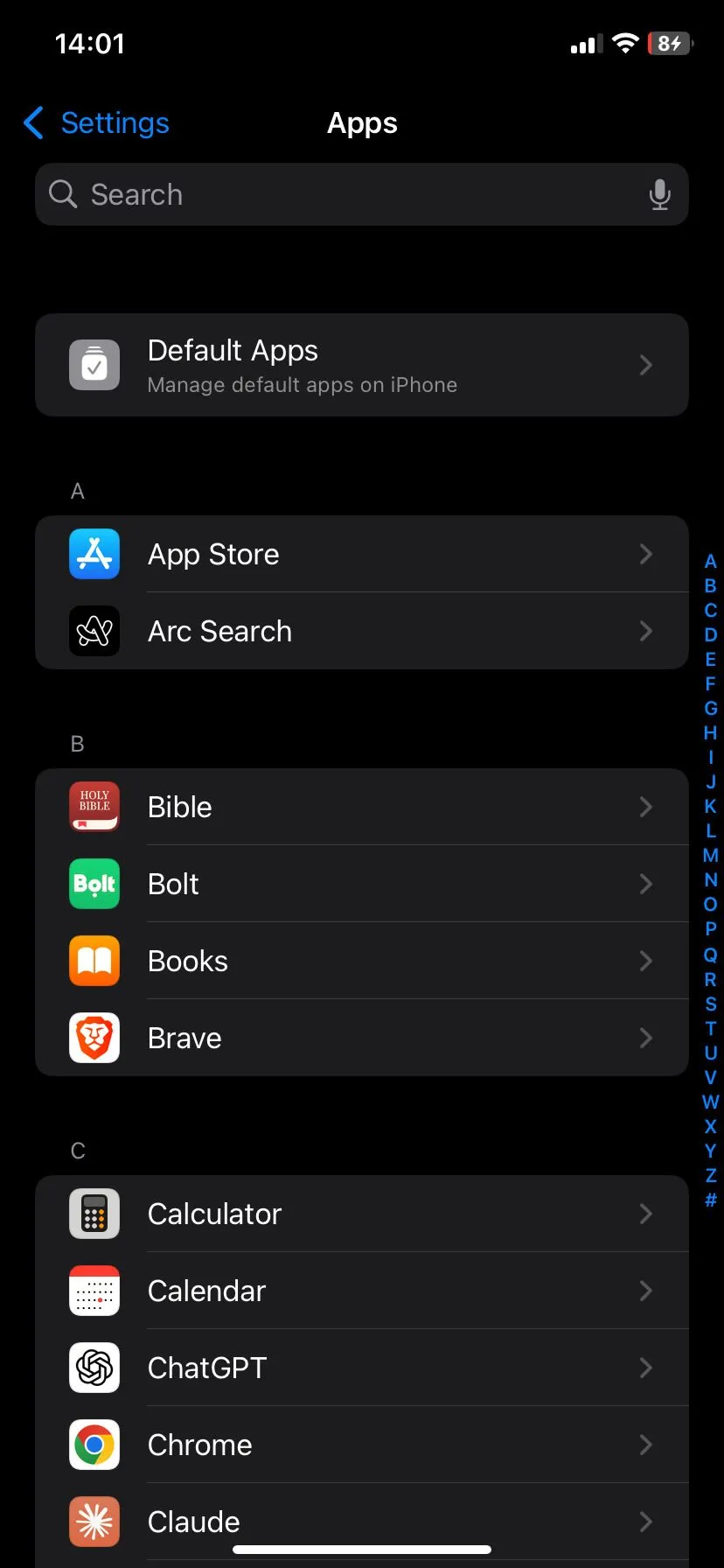 Cài đặt App Store trong ứng dụng Cài đặt của iPhone, hiển thị tùy chọn &quot;Gỡ bỏ ứng dụng không dùng&quot; để tự động giải phóng bộ nhớ.