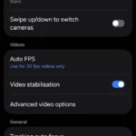 Cài đặt nâng cao của camera Samsung cho phép bật tính năng phát âm thanh nền khi quay video