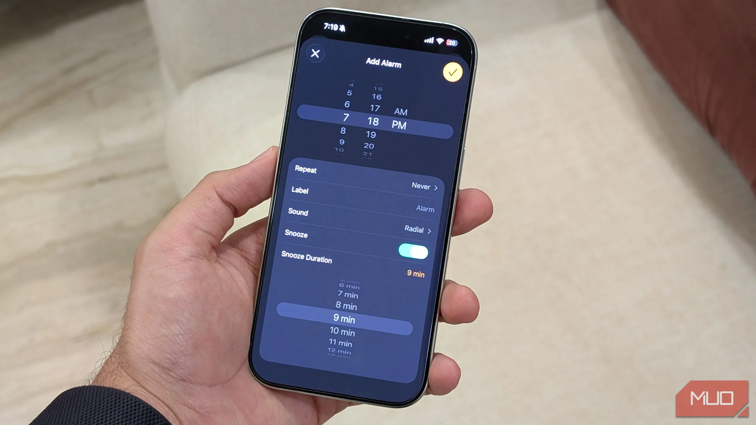 Cài đặt thời gian báo lại tùy chỉnh trong ứng dụng Đồng hồ trên iOS 26
