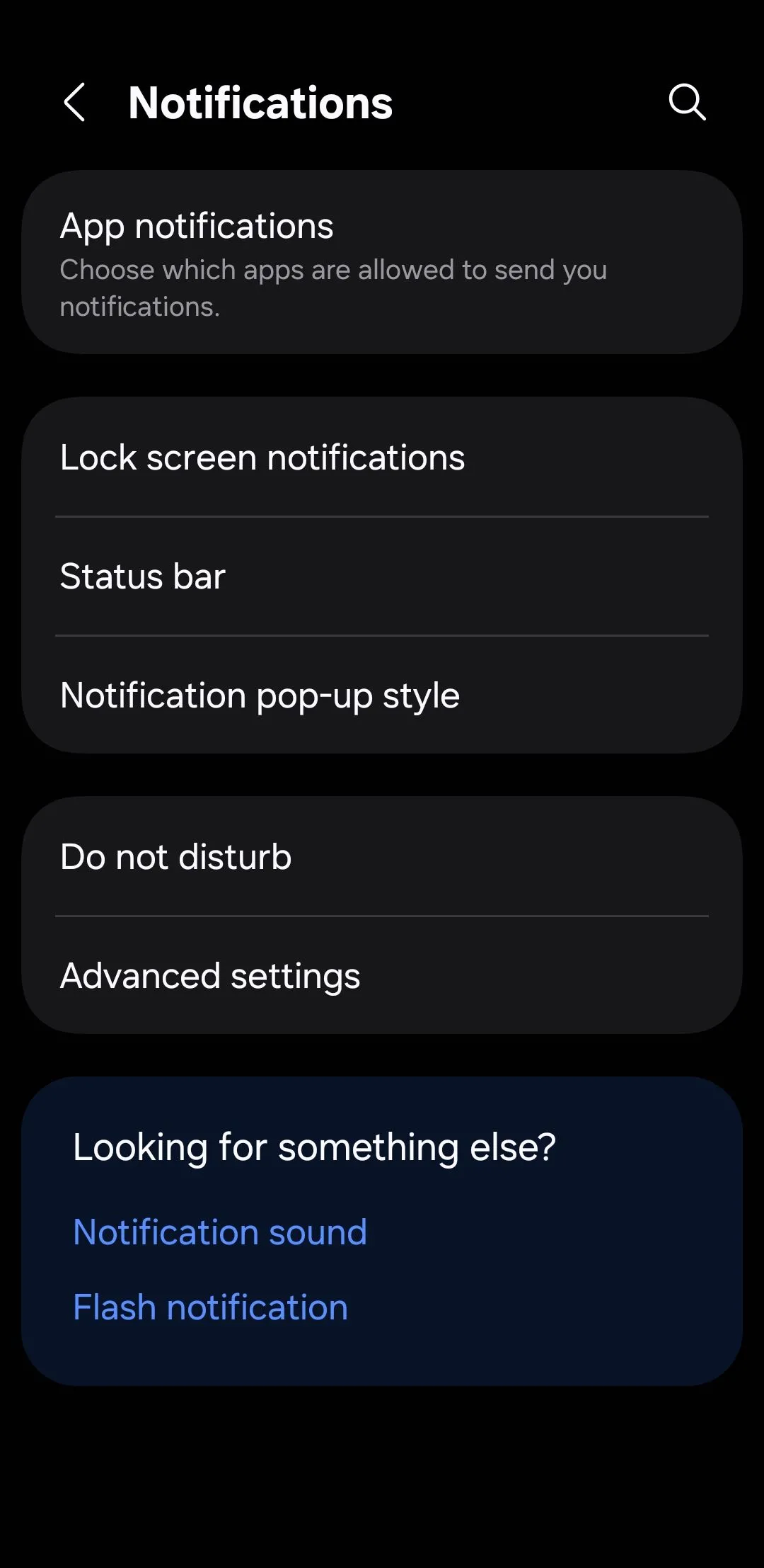 Cài đặt thông báo trên điện thoại Android, cho phép người dùng ẩn nội dung thông báo trên màn hình khóa để bảo vệ quyền riêng tư cá nhân.
