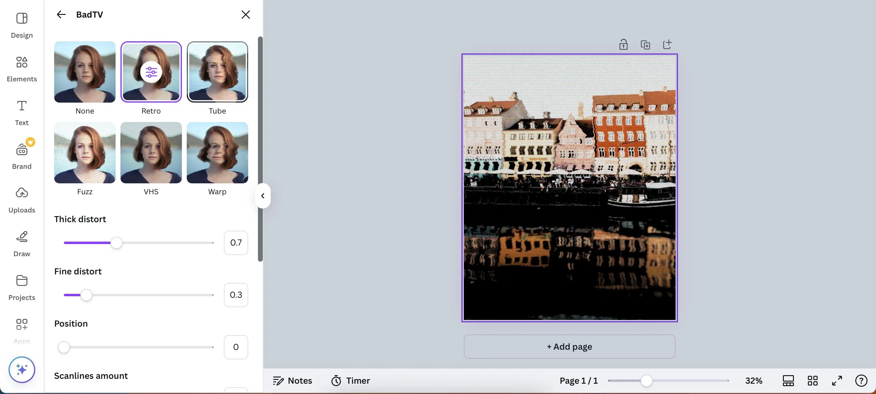 Cài đặt tùy chỉnh hiệu ứng BadTV với các thanh trượt Thick distort, Fine distort, Scanlines width trong Canva