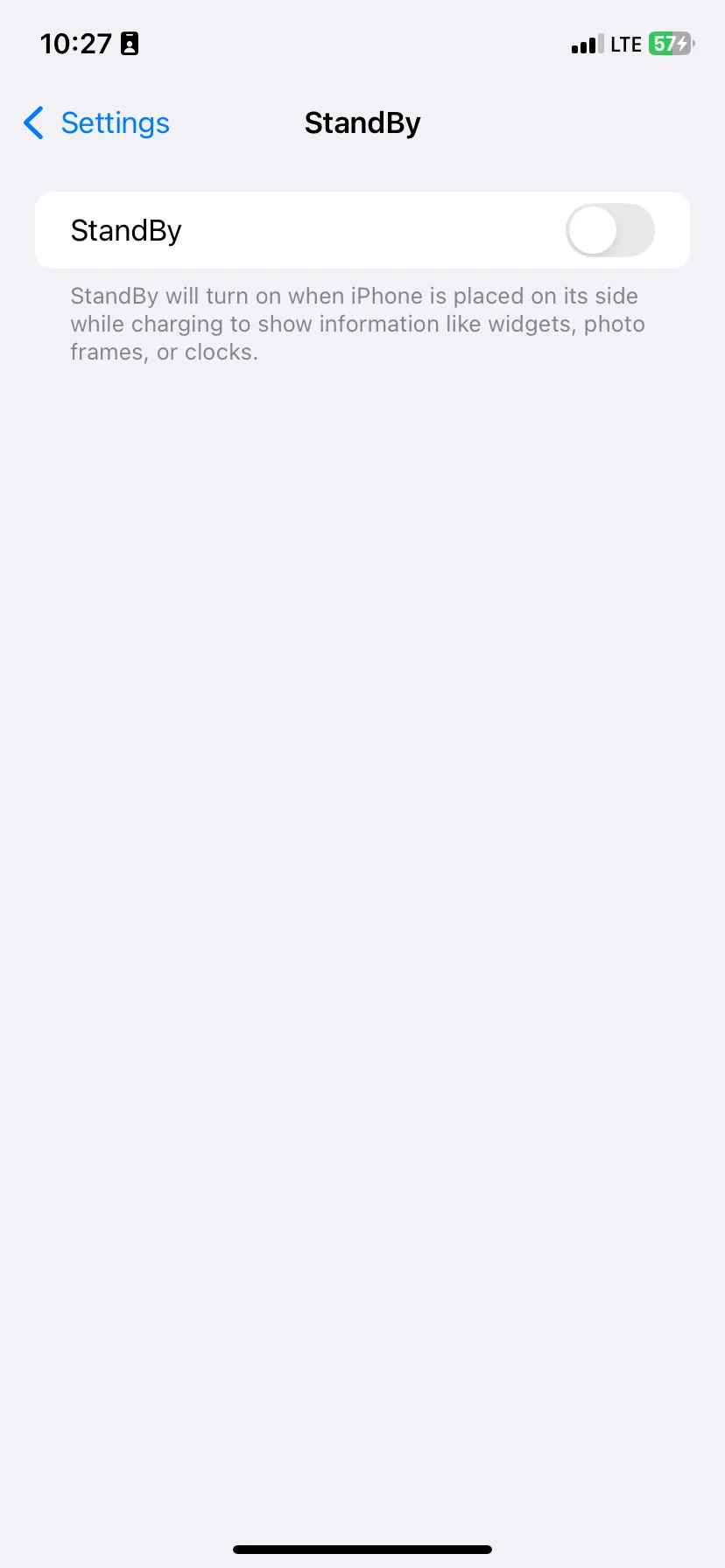 Chế độ Chờ (StandBy) trên iPhone đã được tắt trong cài đặt