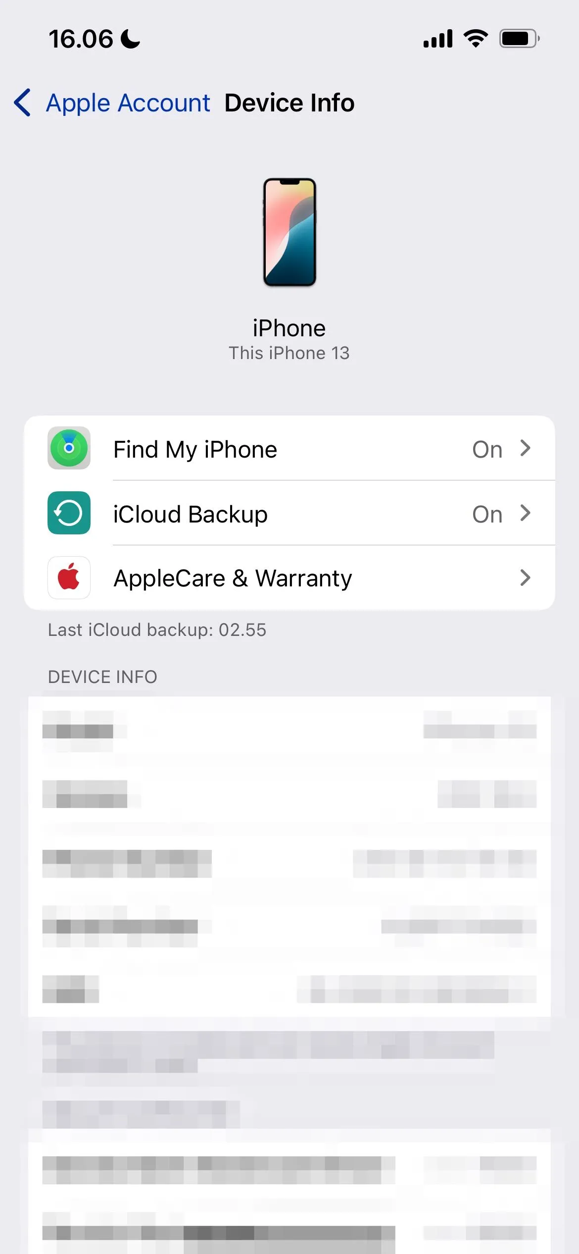 Chọn cài đặt iCloud trong tài khoản Apple trên iPhone để quản lý sao lưu