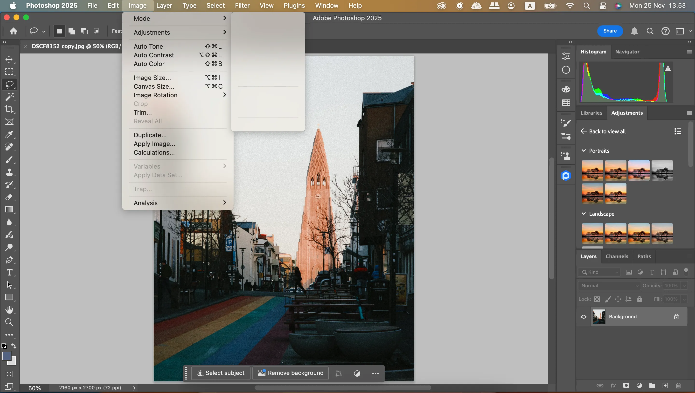 Chuyển chế độ màu sang RGB trong Adobe Photoshop để đảm bảo khả năng lưu ảnh JPEG và PNG