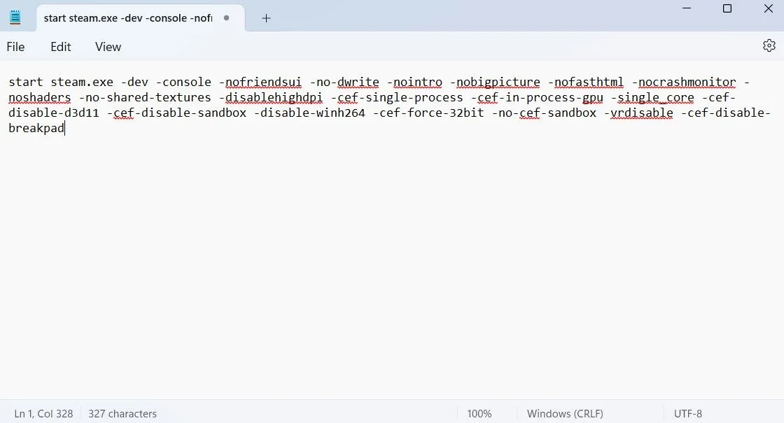 Cửa sổ Notepad hiển thị các lệnh khởi chạy Steam.exe tối giản trong file batch