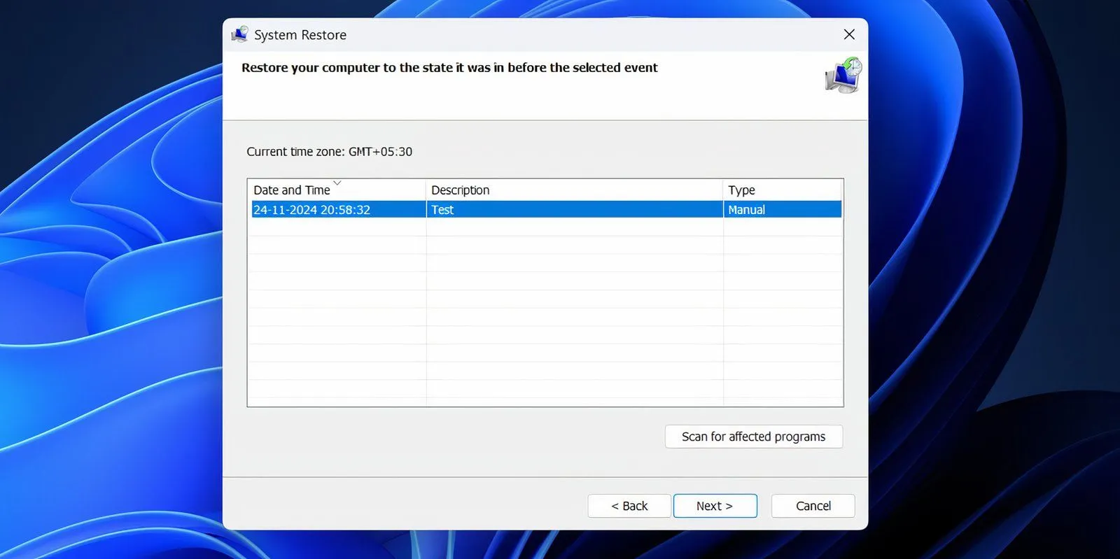 Cửa sổ System Restore hiển thị danh sách các điểm khôi phục hệ thống để lựa chọn và sửa lỗi Windows.