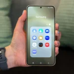 Điện thoại Samsung với hàng loạt ứng dụng cài sẵn (bloatware) gây khó chịu