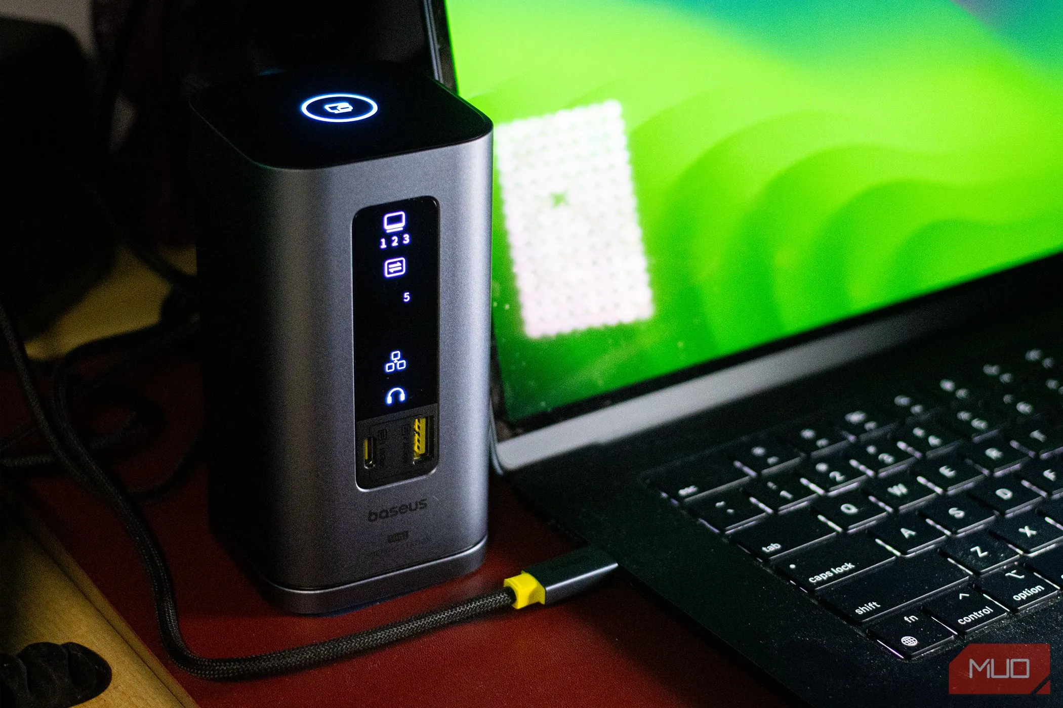 Docking Station Baseus Spacemate 11-in-1 kết nối dễ dàng với MacBook Air, mở rộng khả năng làm việc