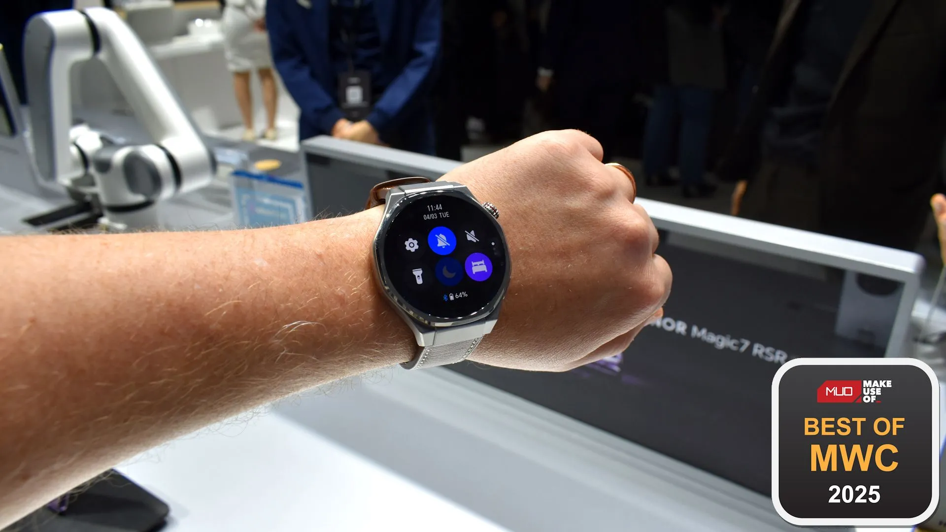 Đồng hồ thông minh Honor Watch 5 Ultra tại MWC 2025 với giải thưởng công nghệ