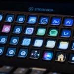 Elgato Stream Deck XL hiển thị các phím tắt đa dạng trên màn hình cảm ứng