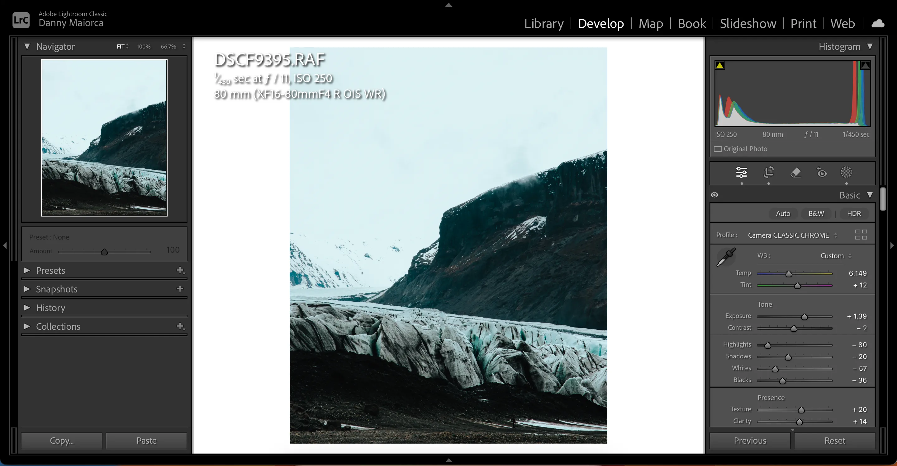 Giao diện Adobe Lightroom Classic hiển thị quá trình chỉnh sửa ảnh thủ công, nhấn mạnh niềm vui và sự kiểm soát của nhiếp ảnh gia.