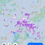 Giao diện bản đồ và danh sách căn hộ trên ứng dụng Zillow