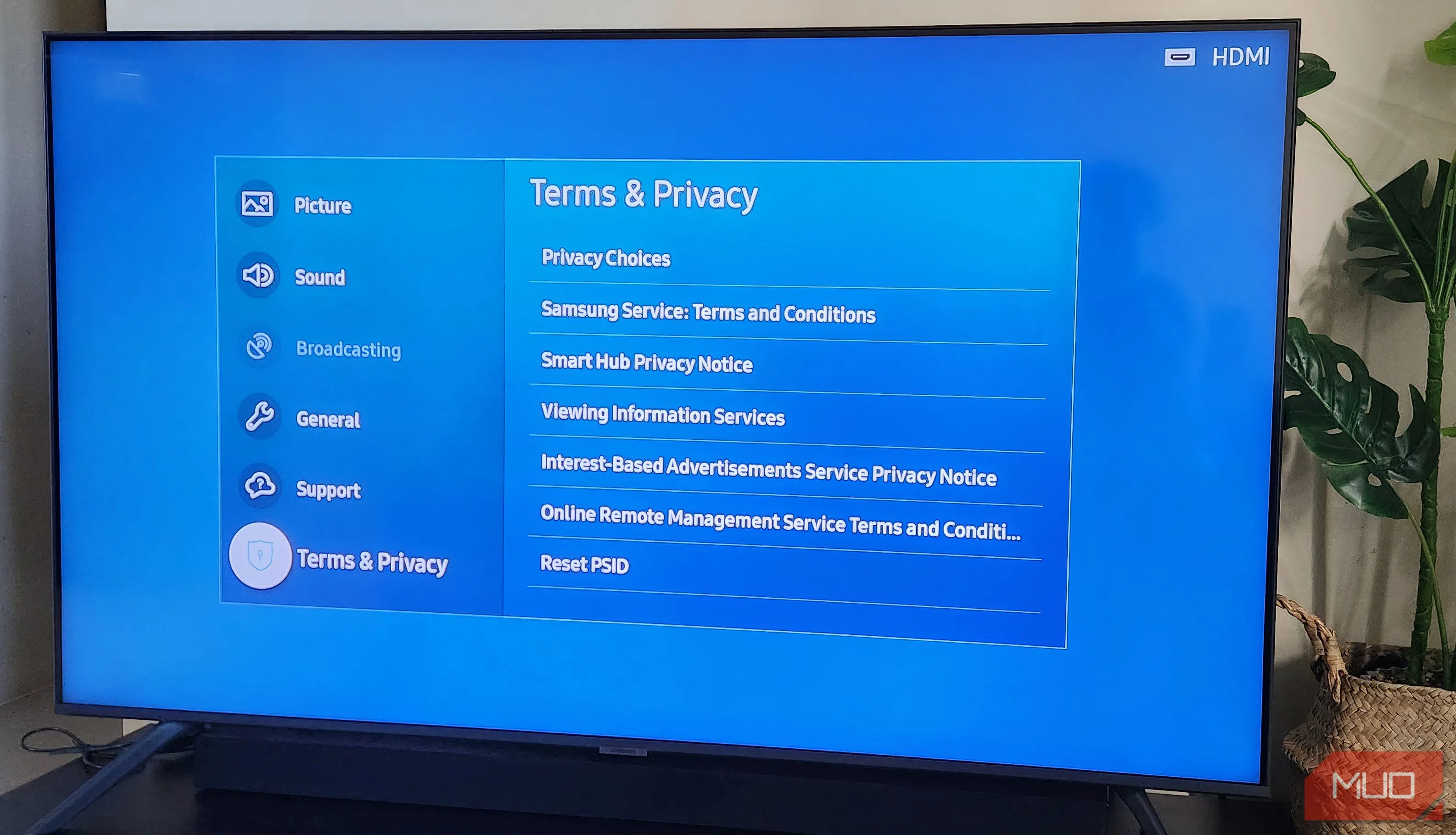 Giao diện cài đặt quyền riêng tư trên Smart TV Samsung, hướng dẫn cách tắt các tính năng thu thập dữ liệu