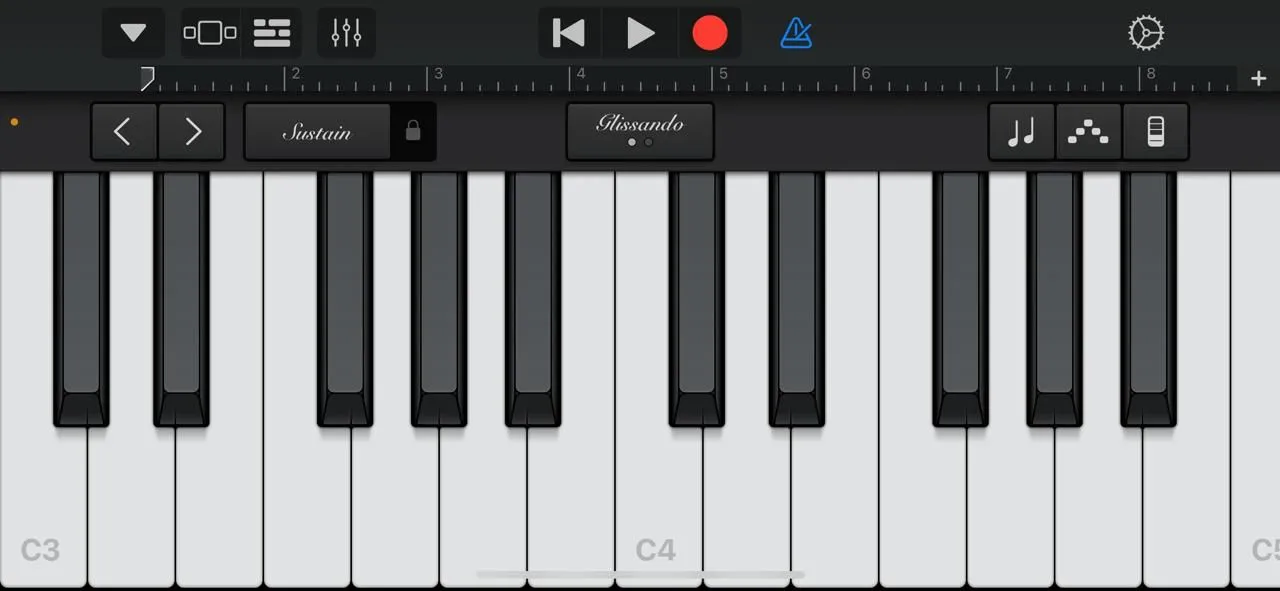 Giao diện đàn piano ảo trong ứng dụng GarageBand, biến iPhone thành nhạc cụ để sáng tạo âm nhạc.