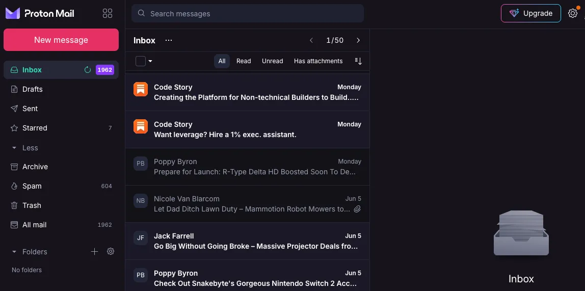 Giao diện hộp thư đến Proton Mail trên trình duyệt web với các email chưa được phân loại tự động
