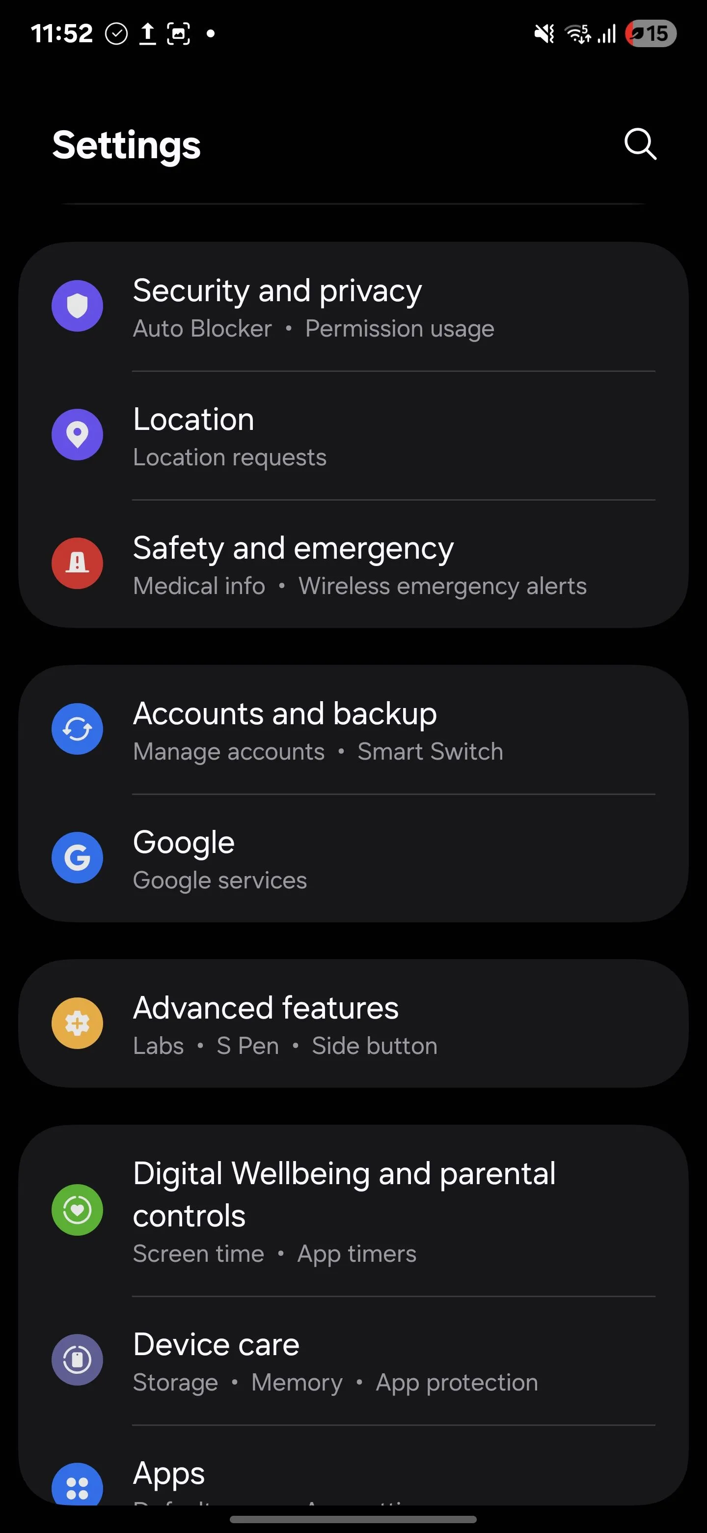 Giao diện menu Cài đặt trên điện thoại Samsung S25