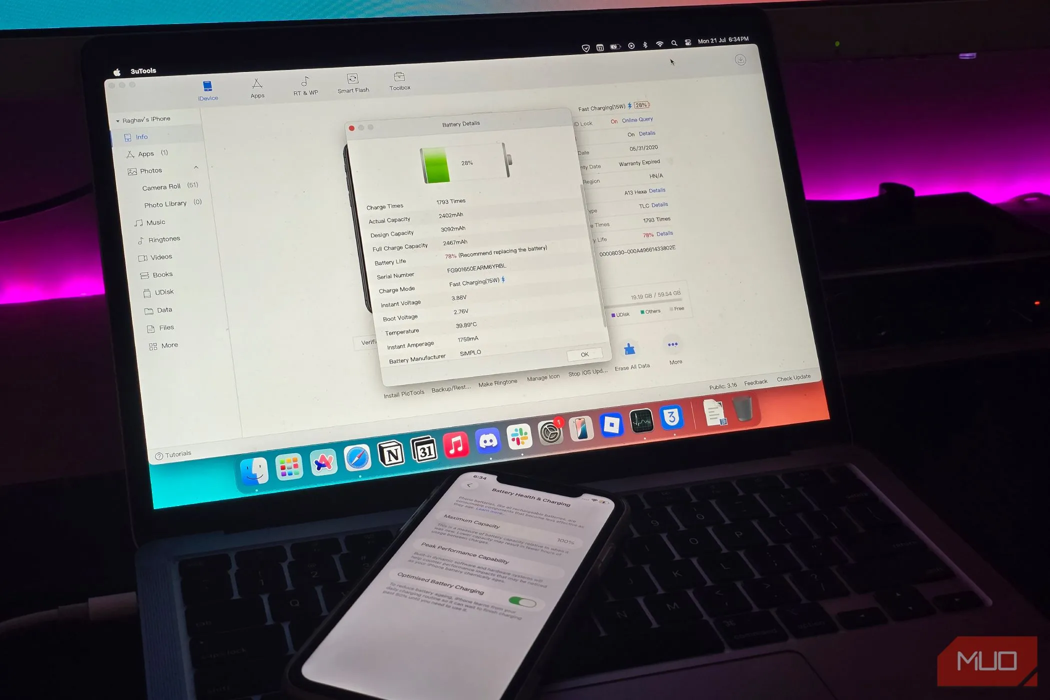 Giao diện phần mềm 3uTools hiển thị chi tiết sức khỏe pin iPhone được kết nối với MacBook