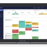 Giao diện Proton Calendar với các khối thời gian được sắp xếp khoa học trên màn hình máy tính