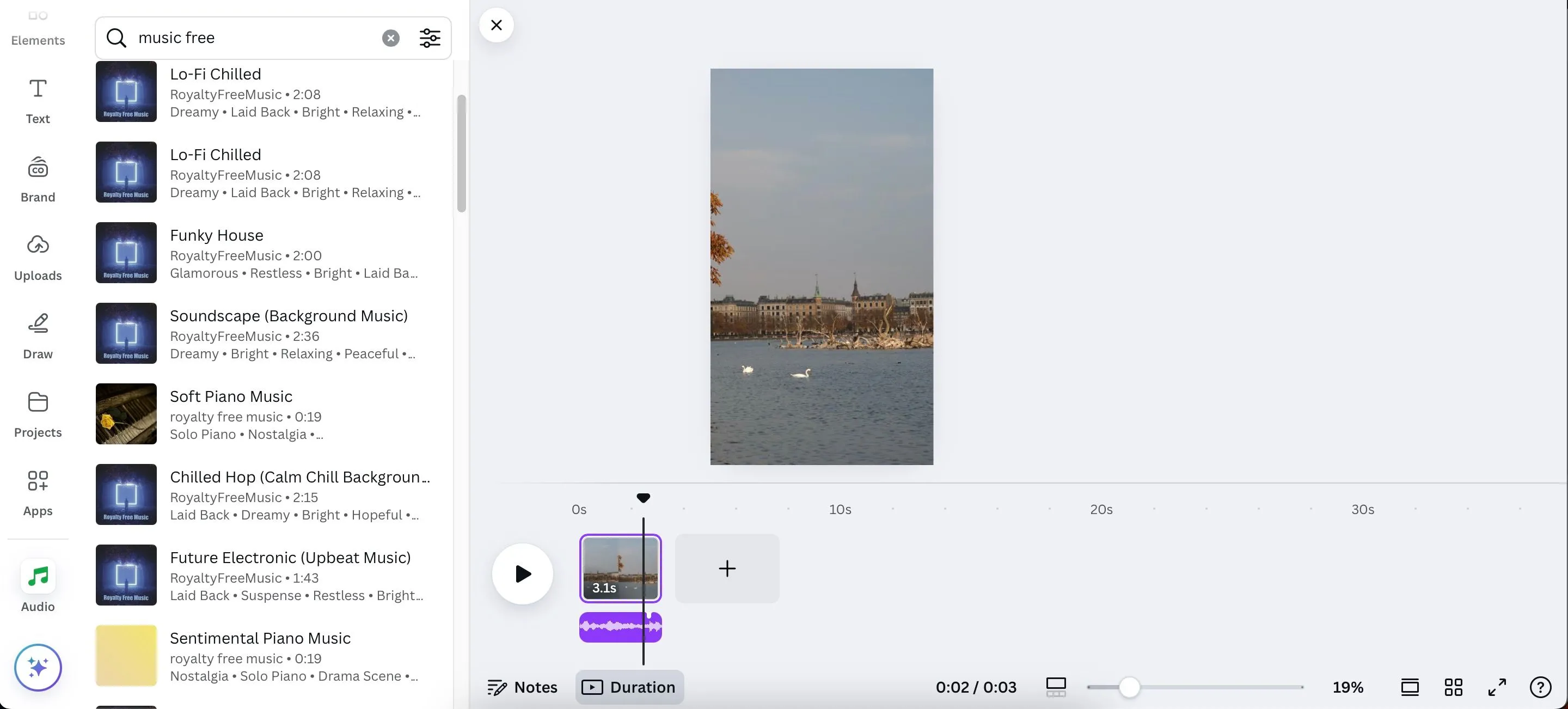 Giao diện thêm nhạc vào video trên ứng dụng web Canva
