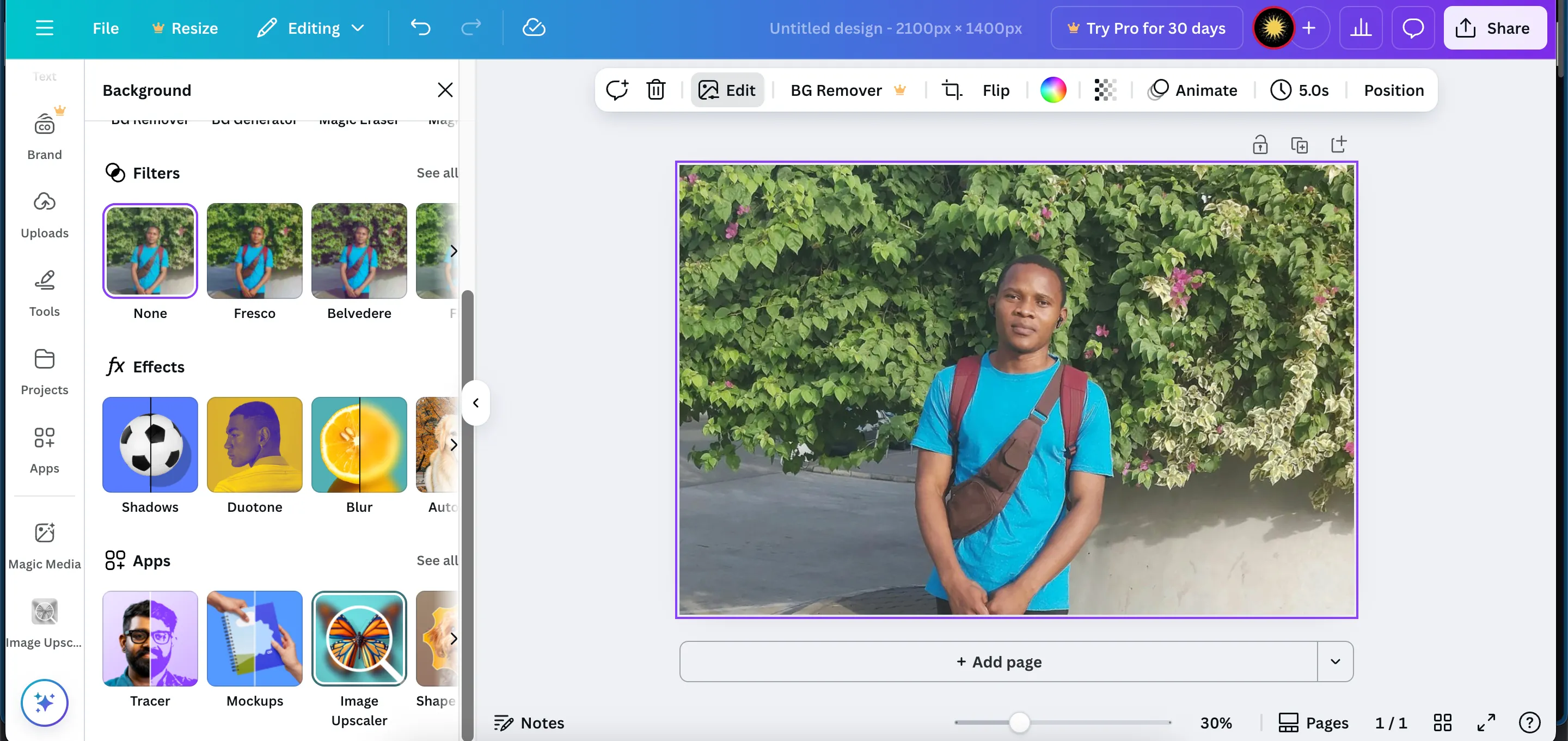 Giao diện tính năng Image Upscaler của Canva
