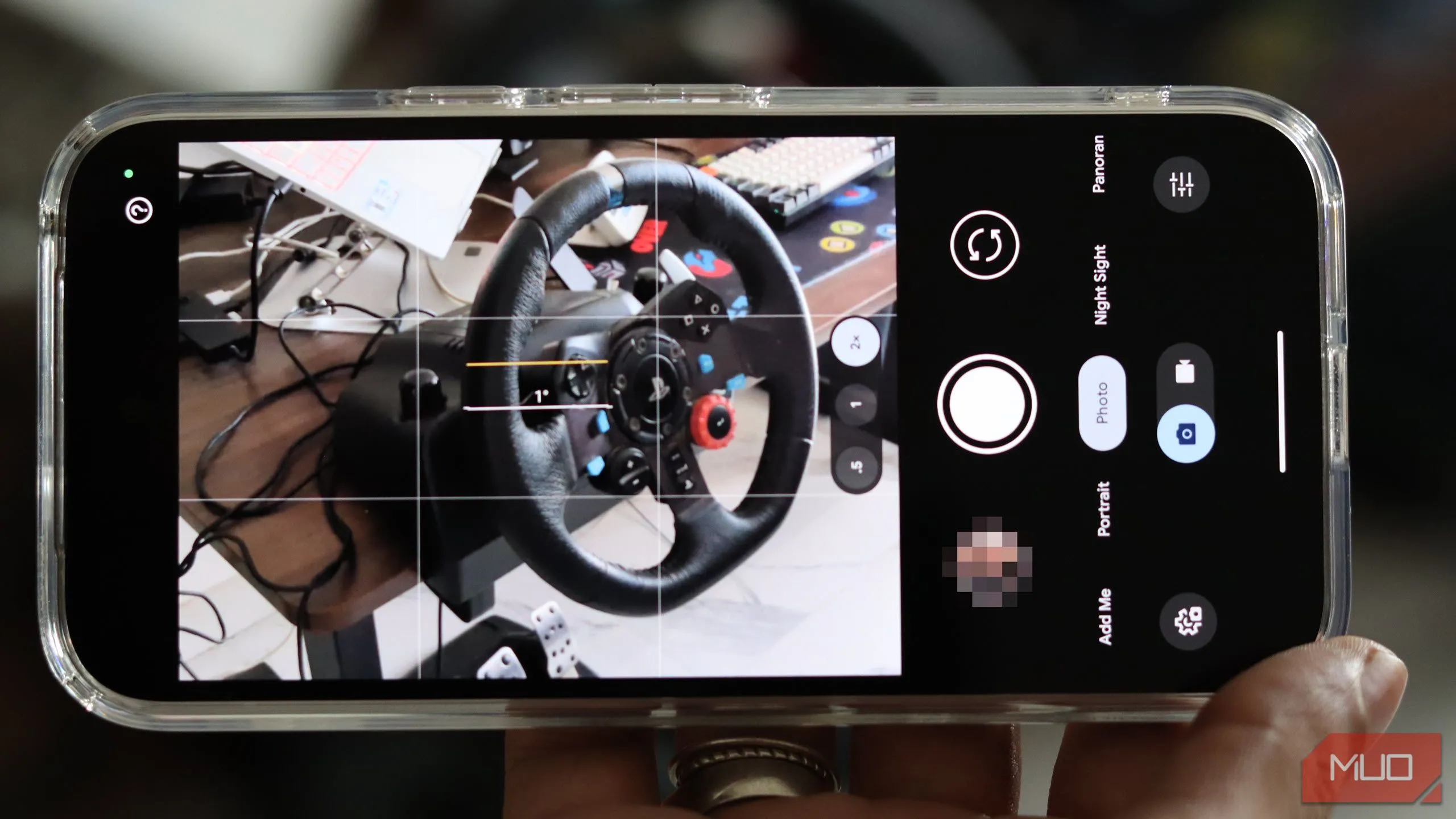 Giao diện ứng dụng Google Camera trên Pixel 9a, minh họa sự tối ưu và các tính năng AI tích hợp cho trải nghiệm chụp ảnh vượt trội.