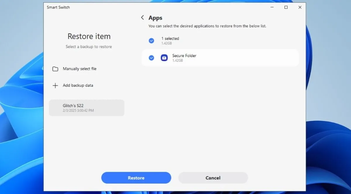Giao diện ứng dụng Smart Switch trên máy tính hiển thị tùy chọn khôi phục dữ liệu, bao gồm Thư mục Bảo mật.