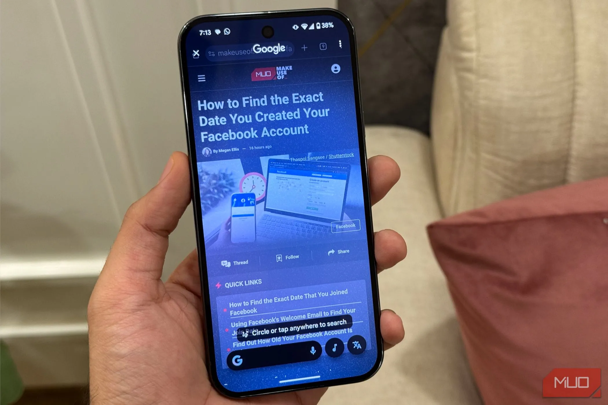 Khoanh vùng tìm kiếm trên điện thoại Android Pixel 9, minh họa tính năng tìm kiếm thông tin nhanh chóng từ màn hình.