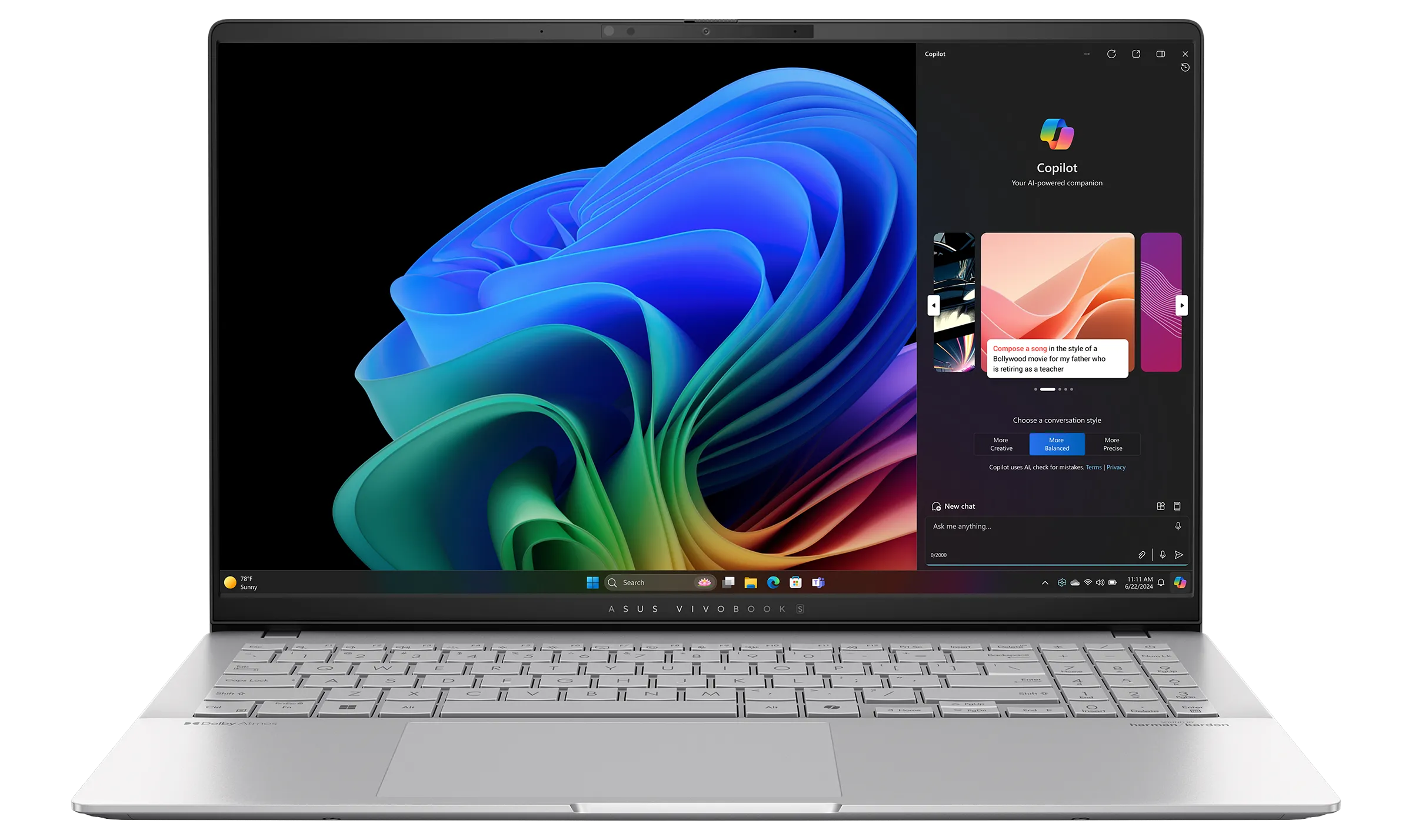 Laptop ASUS Vivobook S15 với màn hình OLED 15.6 inch sắc nét