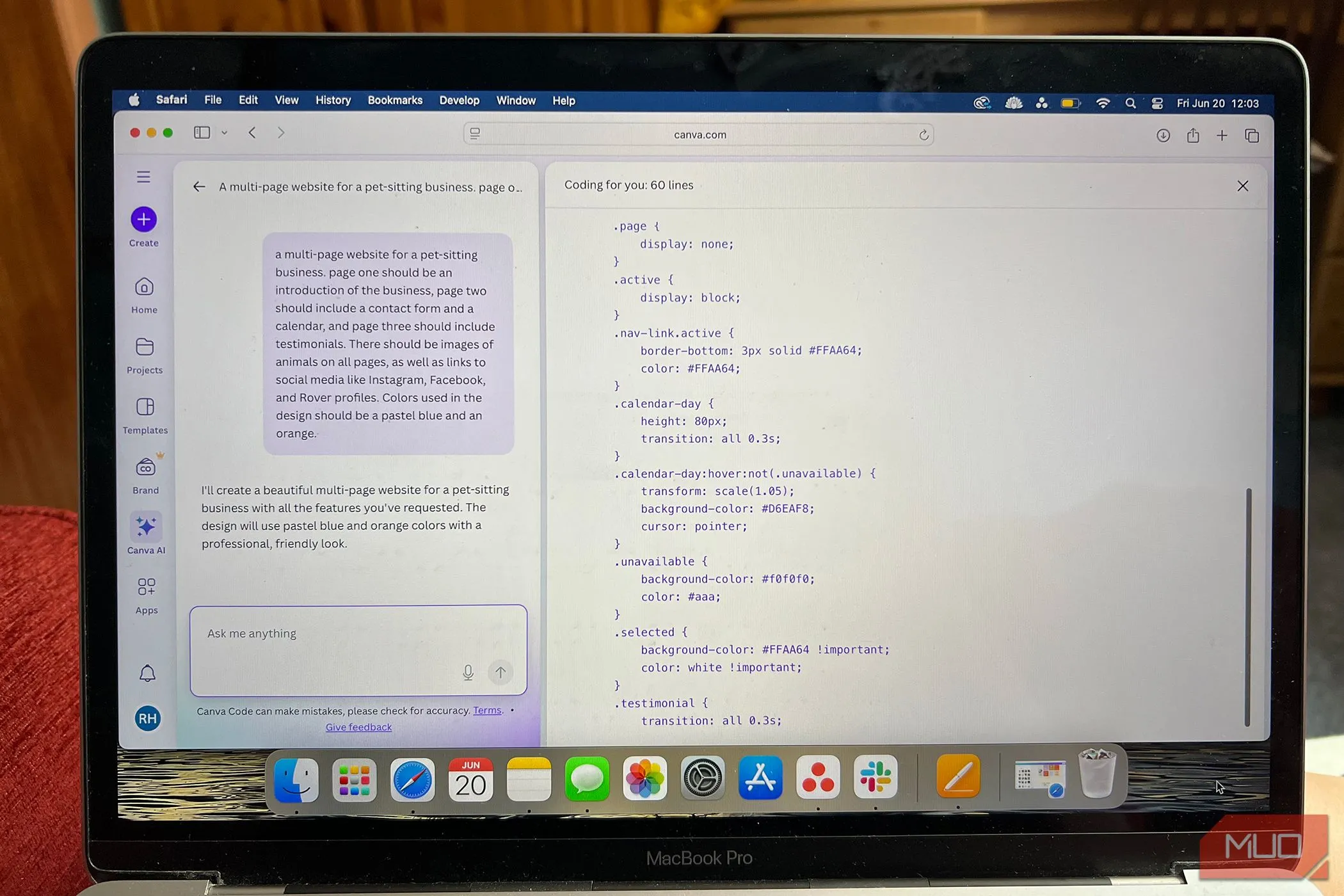 Màn hình tạo website bằng Canva Codes hiển thị mã nguồn và giao diện trực quan, minh họa quá trình tạo web từ mô tả văn bản AI.