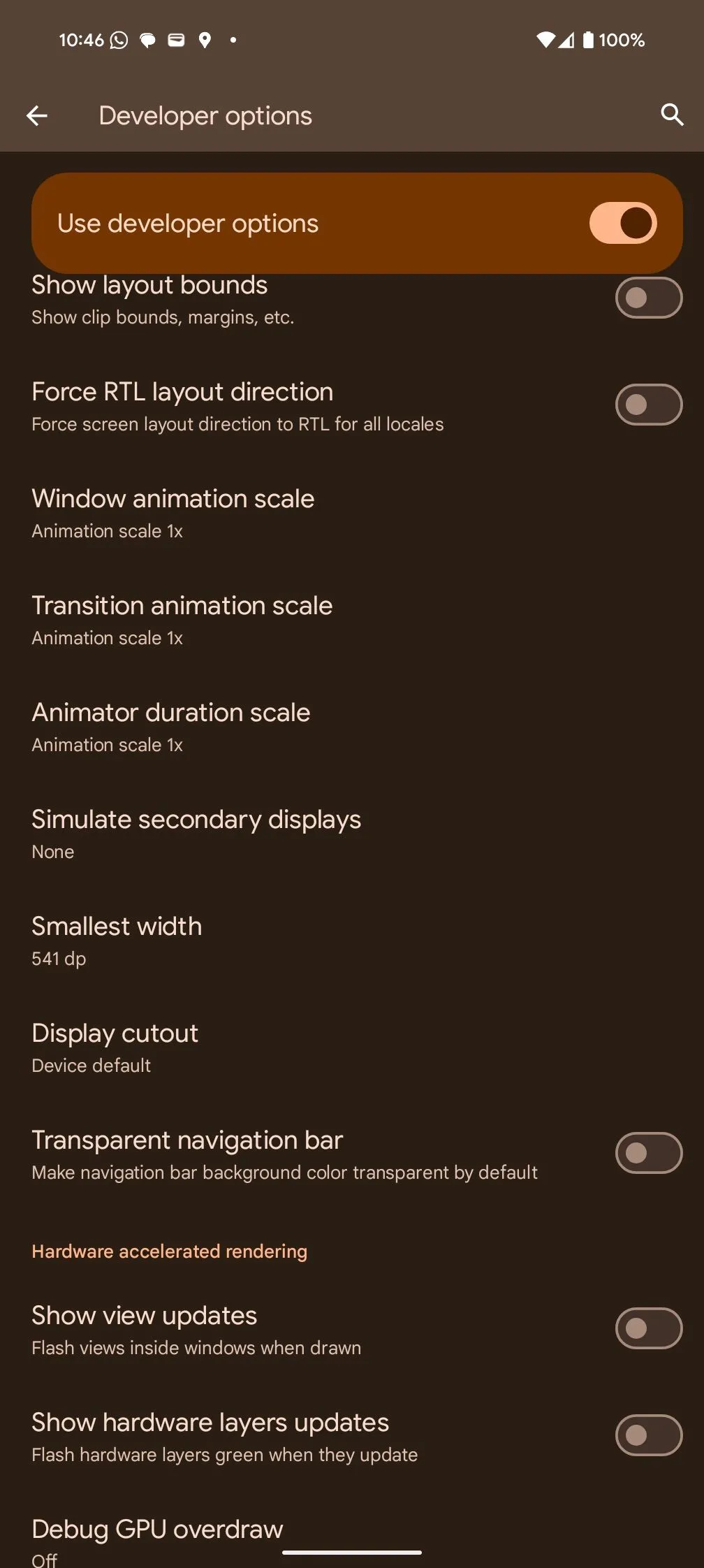 Mật độ hiển thị tăng qua tùy chọn Smallest Width trong Developer Options trên Pixel 8 Pro