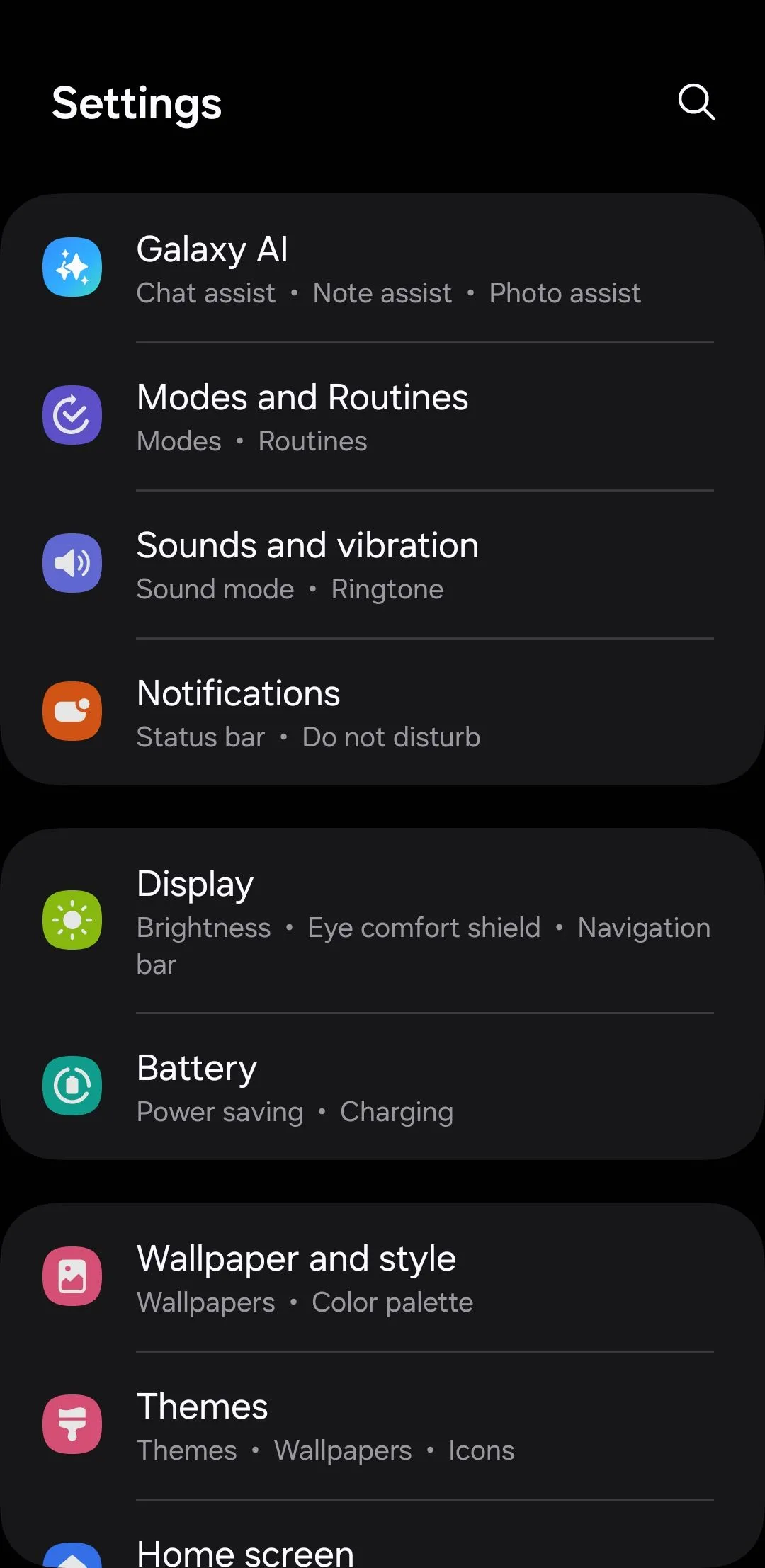 Menu Âm thanh và rung trên điện thoại Samsung, hiển thị các tùy chọn quản lý chế độ âm thanh.