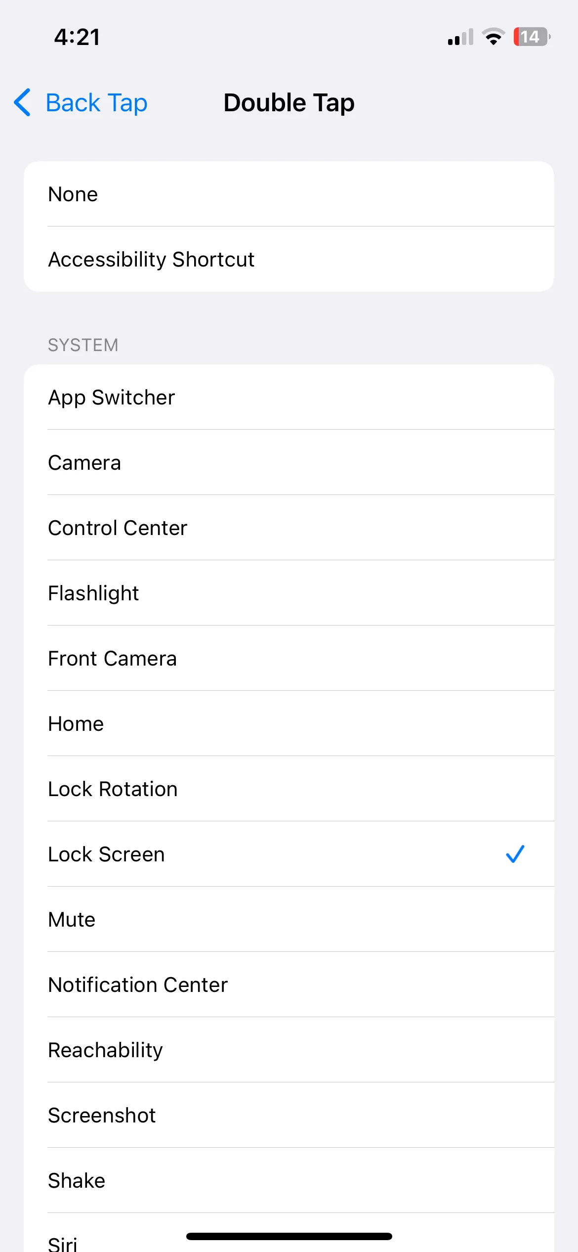 Menu cài đặt Chạm hai lần (Back Tap) trên iPhone, cho phép người dùng kích hoạt các tác vụ bằng cách chạm vào mặt lưng