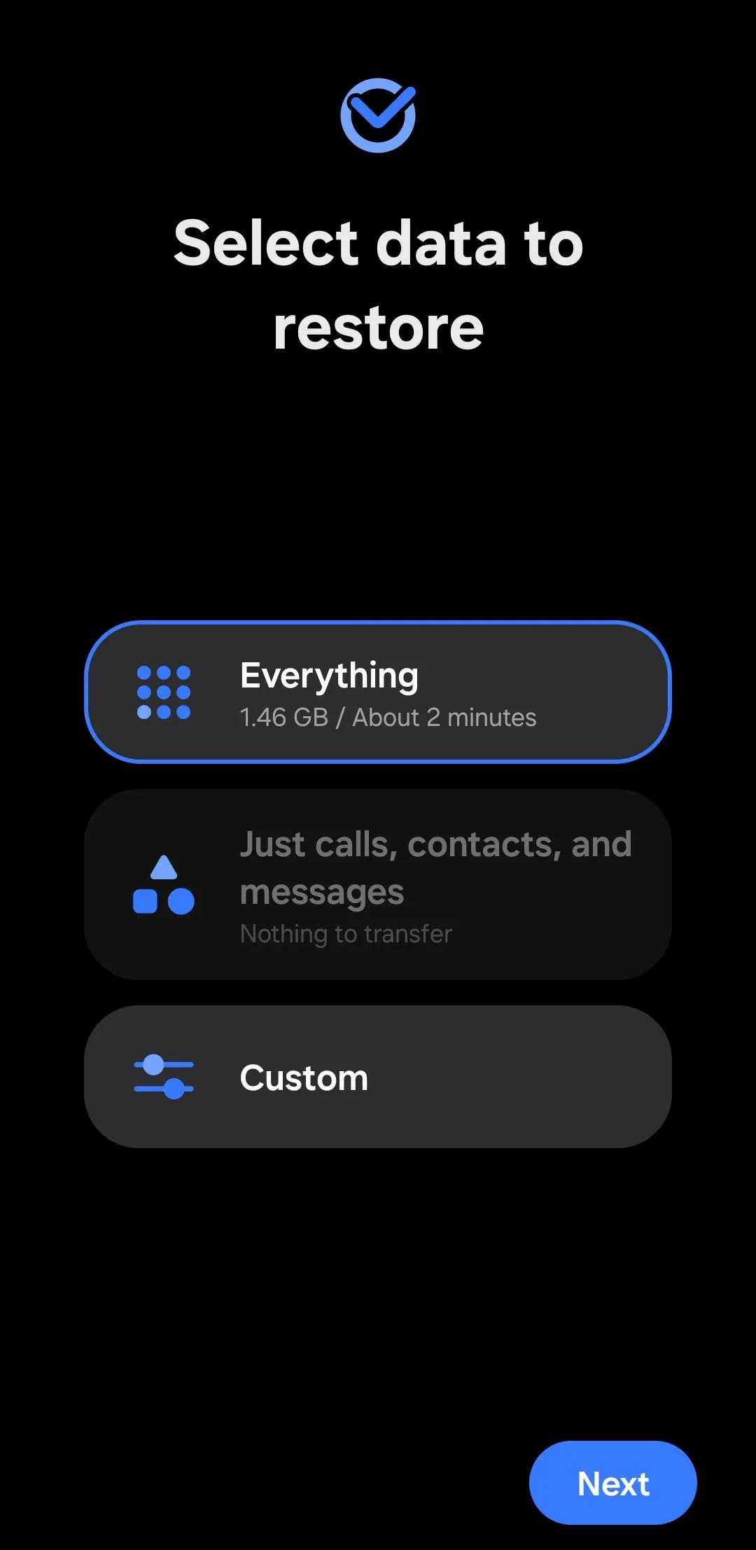 Menu chọn dữ liệu cần khôi phục trong ứng dụng Smart Switch trên điện thoại Samsung, cho phép chọn toàn bộ hoặc tùy chỉnh.