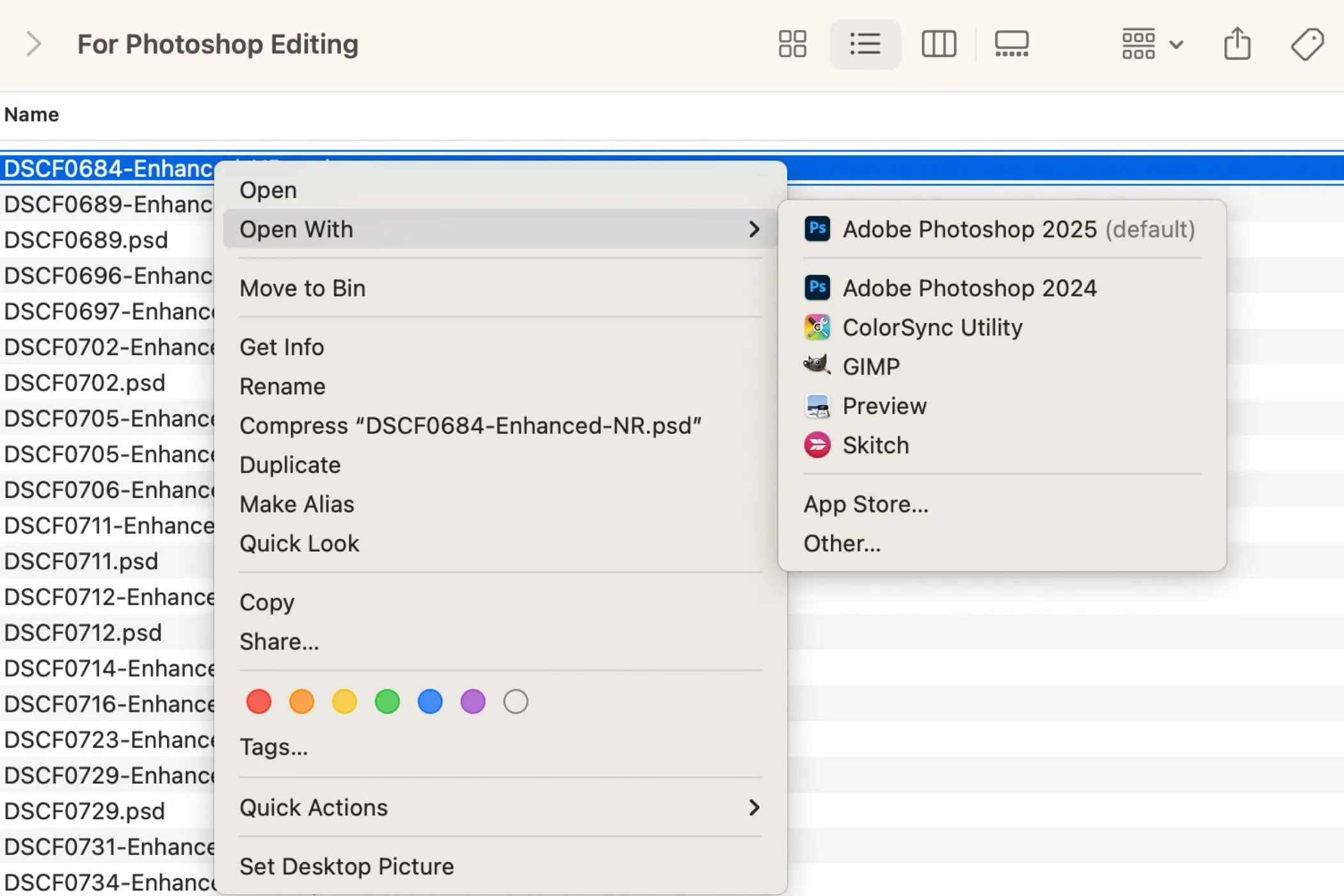 Menu mở tệp PSD trong ứng dụng Xem trước của macOS