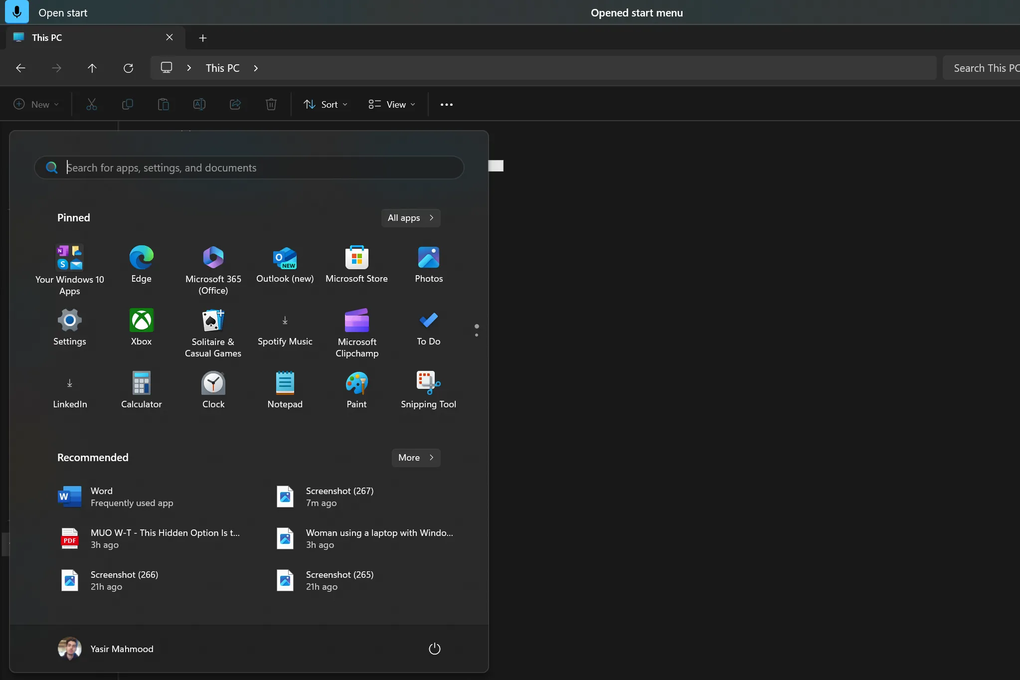 Menu Start của Windows 11 được mở bằng lệnh thoại Voice Access, hiển thị các ứng dụng và tùy chọn điều hướng.