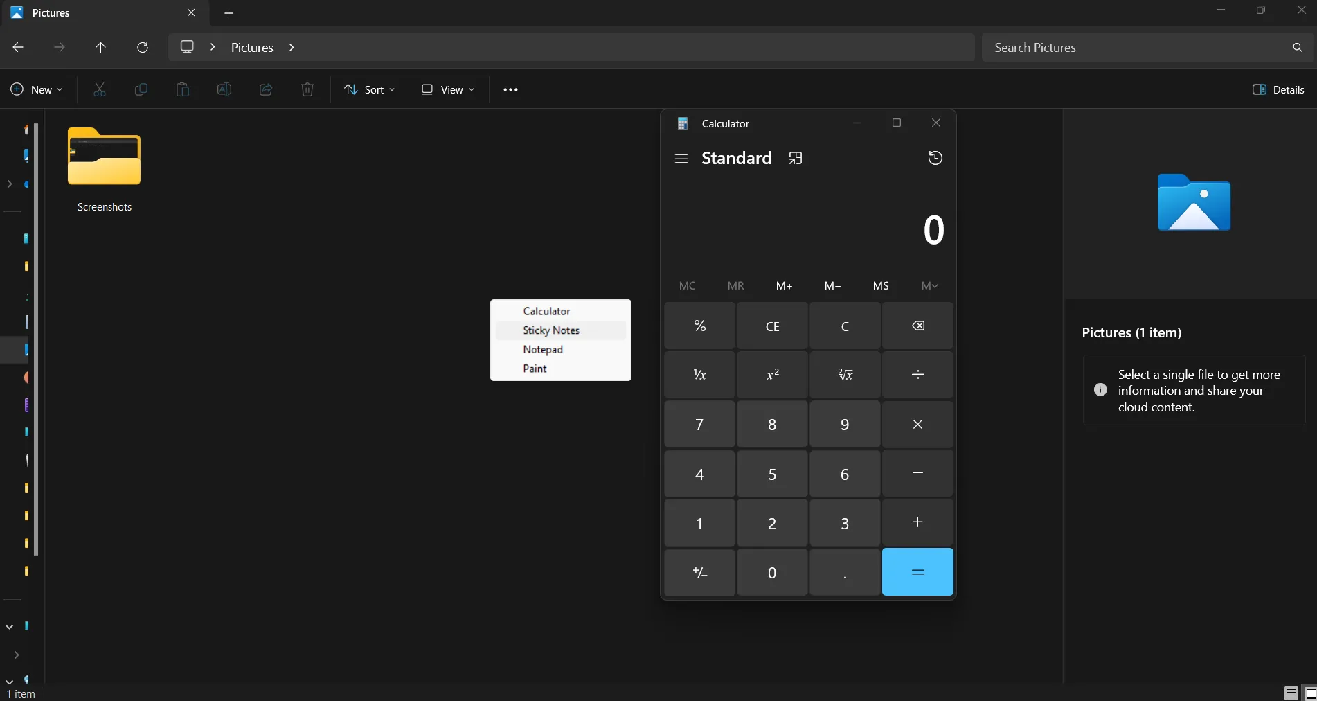 Menu ứng dụng nhanh tùy chỉnh hiển thị các biểu tượng Calculator, Sticky Notes, Notepad, Paint được tạo bằng AutoHotkey.