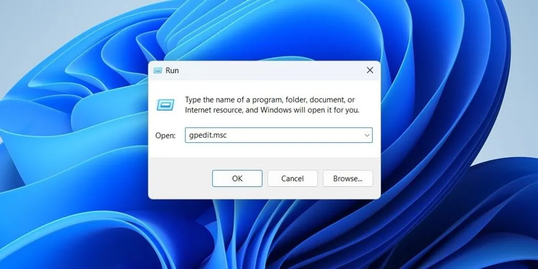 Mở Group Policy Editor qua hộp thoại Run