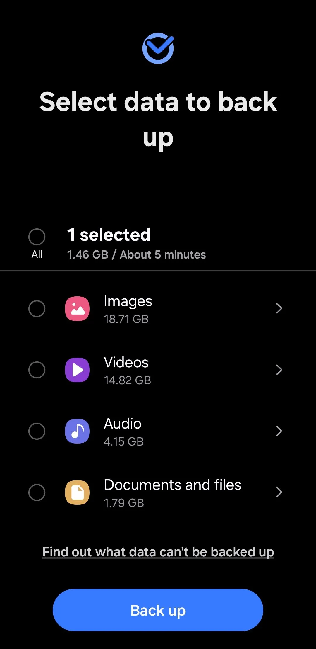 Nút sao lưu trong ứng dụng Smart Switch trên điện thoại Samsung, sẵn sàng sao chép dữ liệu Secure Folder.