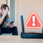 Router WiFi với biểu tượng cảnh báo và người dùng lo lắng phía sau, minh họa nguy cơ bảo mật từ router cũ và các sự cố kết nối.