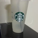 Sử dụng Google Lens trên iPhone để nhận diện cốc Starbucks