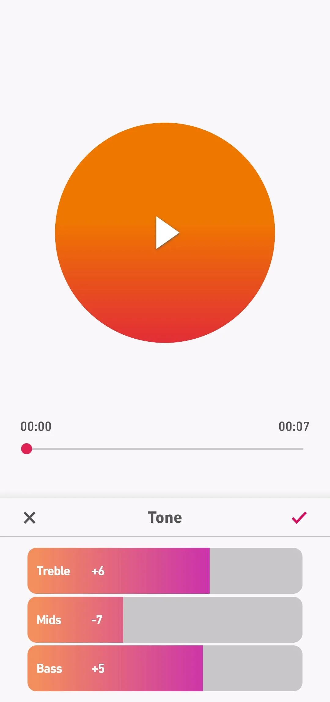 Thanh trượt điều chỉnh các dải âm Treble, Mids và Bass trong tính năng Tone của ứng dụng Dolby On