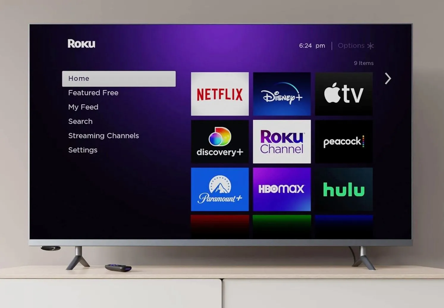 Thiết bị phát trực tuyến Roku Express dạng dongle nhỏ gọn, minh họa khả năng biến TV thường thành smart TV.