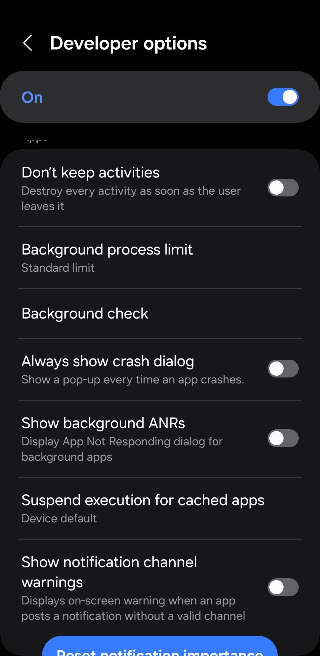 Thiết lập giới hạn quy trình nền trong Tùy chọn nhà phát triển của Android, một mẹo quan trọng để cải thiện hiệu suất tổng thể.