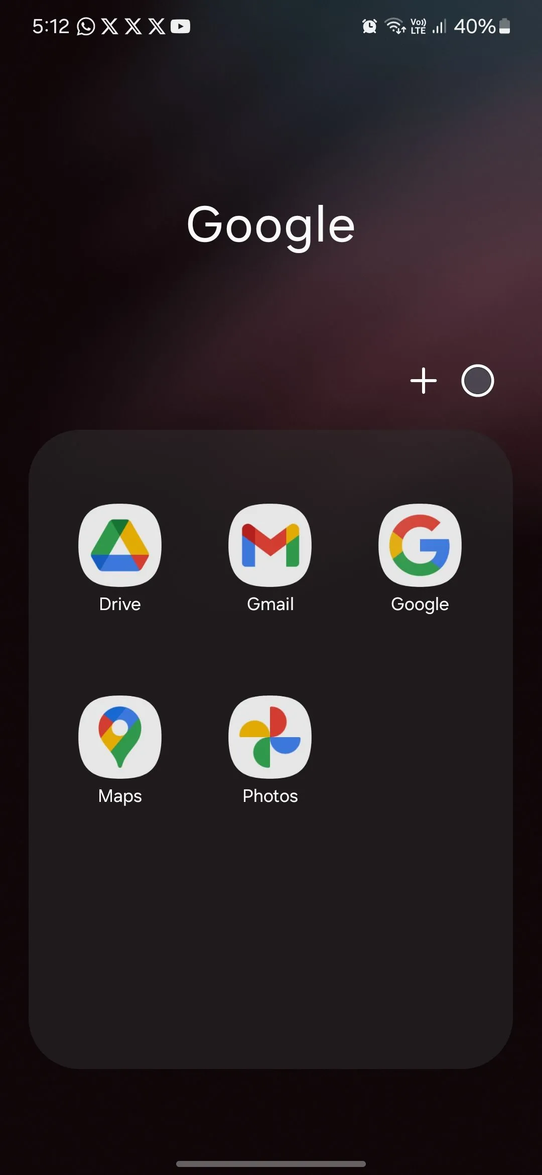 Thư mục ứng dụng Google trên điện thoại Samsung chứa nhiều ứng dụng cài sẵn