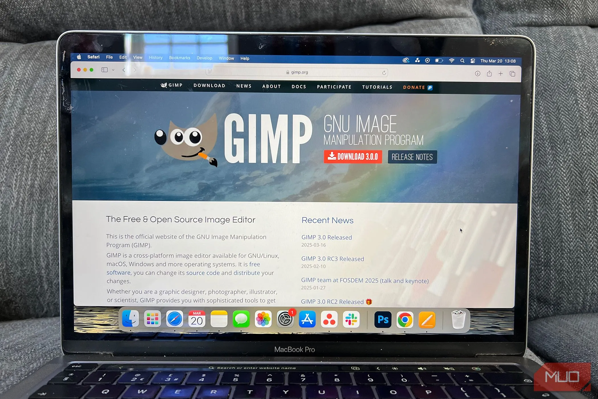 Trang chủ GIMP với tuyên bố mã nguồn mở, nhấn mạnh quyền kiểm soát của người dùng