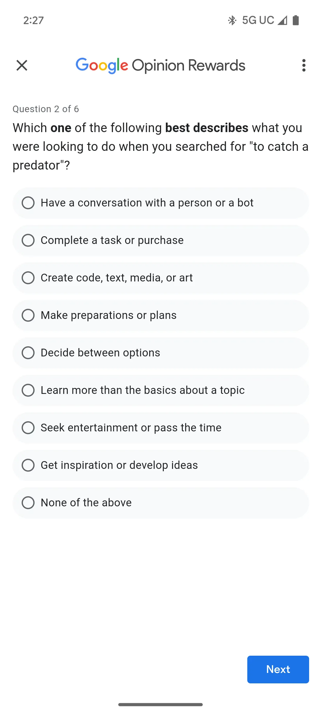 Ứng dụng Google Opinion Rewards hiển thị một câu hỏi khảo sát với các tùy chọn trả lời.