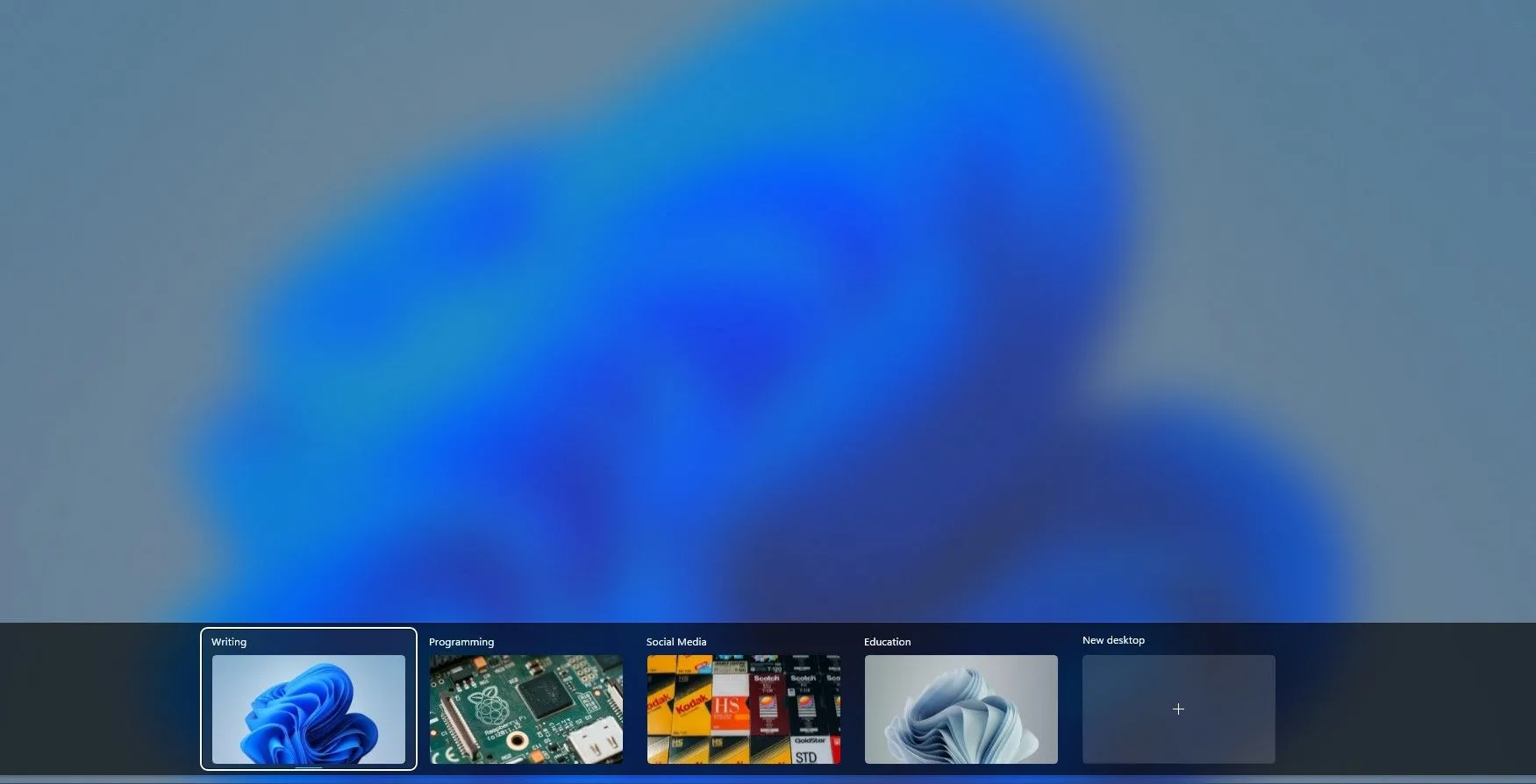Xem Màn hình ảo với Task View trong Windows