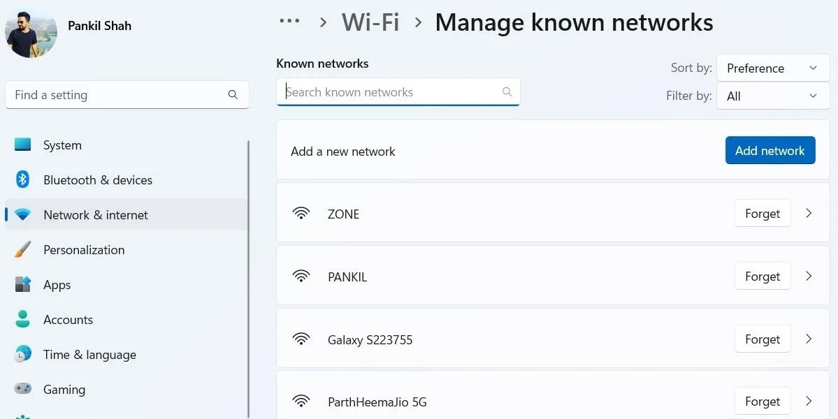Xóa (quên) một mạng Wi-Fi đã lưu trữ khỏi danh sách mạng trên Windows qua ứng dụng Cài đặt.